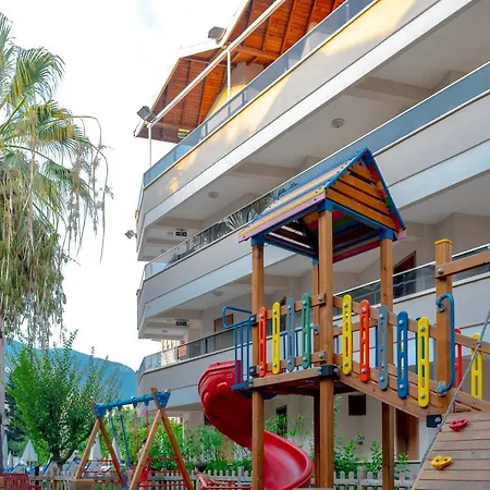 Panorama Hotel 4*