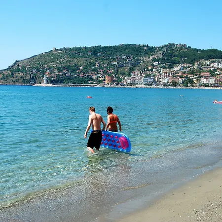 מלון Panorama 4*